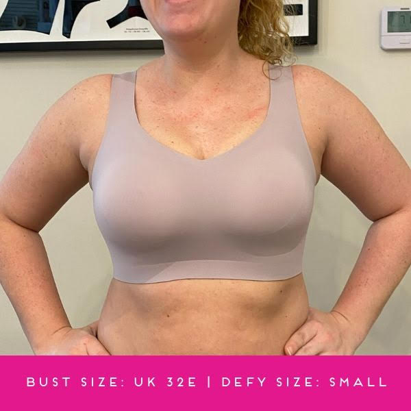 The Defy Bra: Wireless, Seamless, Smoothing Support Bra – Evelyn