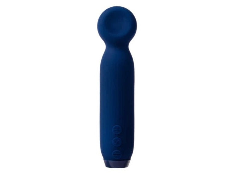 wand vs bullet vibrator Wand vs Bullet Vibrator: What's the Right Toy for Your Clit, Body, and Needs main image 0